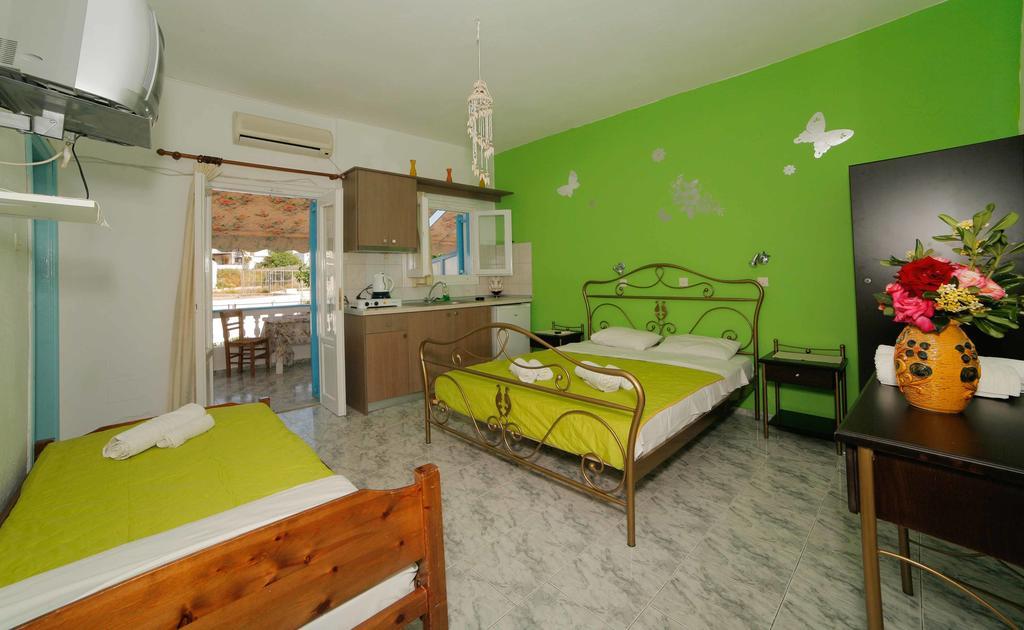 Mira Mare Studios Lipsi Habitación foto
